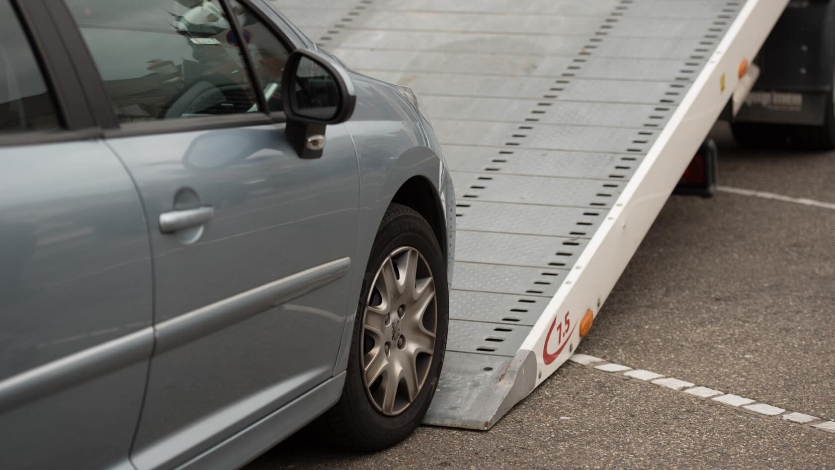 car towing