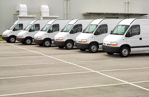 Read more about the article How do you pick a Body Shop for your commercial fleet?