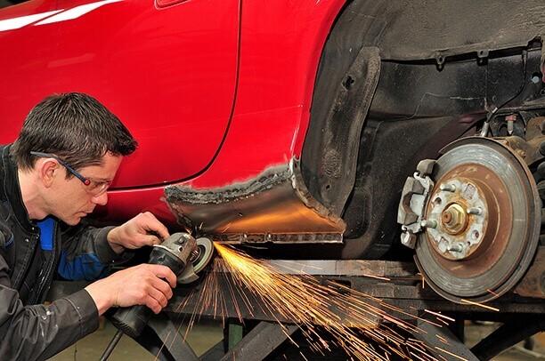 Best Auto Body Reapir shop Brampton